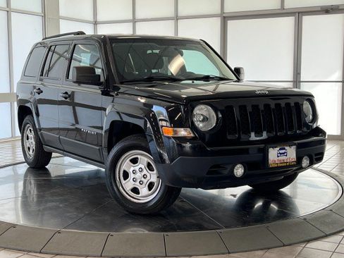 Used 2016 Jeep Patriot Sport w/ Power Value Group FWD image 1