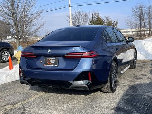 Certified 2024 BMW 540i xDrive w/ Premium Package image 4