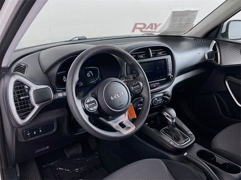 Used 2023 Kia Soul LX w/ Option Group 015 image 30