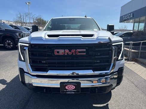New 2024 GMC Sierra 2500 Pro image 8