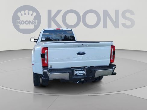 Used 2024 Ford F450 Lariat w/ Lariat Ultimate Package AWD/4WD image 11