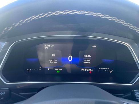 Used 2022 Volkswagen Tiguan S image 24