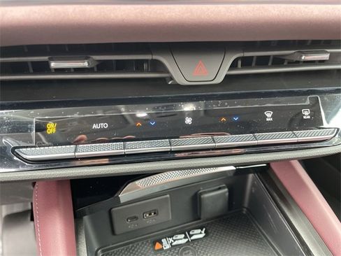 New 2026 Buick Envision Sport Touring image 19