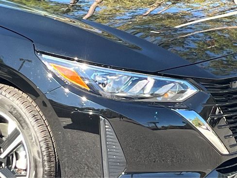 New 2025 Nissan Sentra SV w/ All-Weather Package image 4