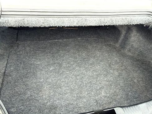 Used 2018 Ford Mustang Premium image 12