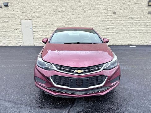 Used 2017 Chevrolet Cruze LT w/ Convenience Package FWD image 8