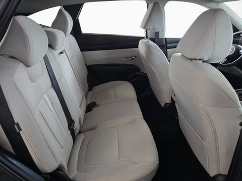 Used 2025 Hyundai Tucson SEL FWD image 39