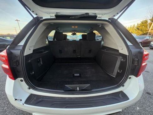 Used 2017 Chevrolet Equinox LT w/ Convenience Package image 18