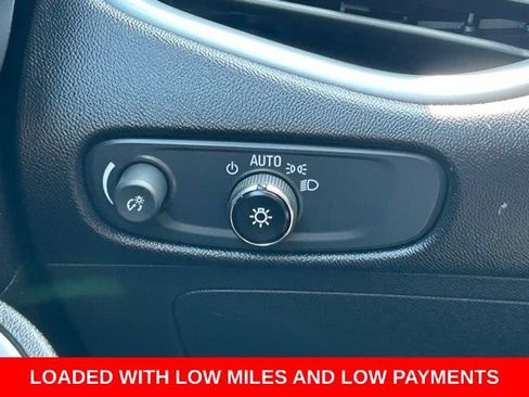 Used 2023 Chevrolet Malibu LT FWD image 20