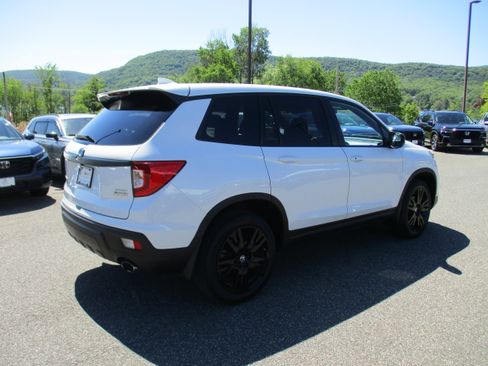 Certified 2021 Honda Passport Sport image 5