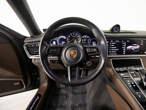 Certified 2023 Porsche Panamera Turbo S image 20