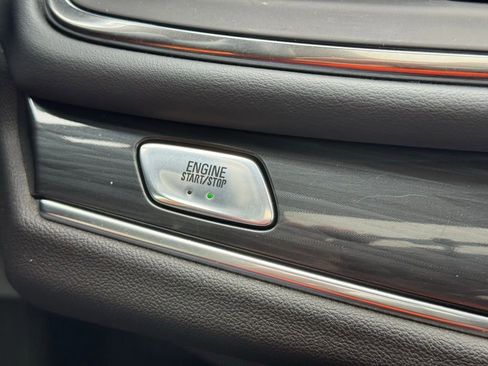 Used 2019 Buick Enclave Premium w/ Experience Buick Package image 33