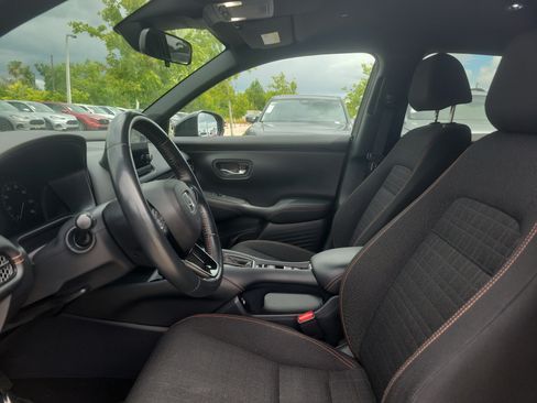 Used 2023 Honda HR-V Sport image 22
