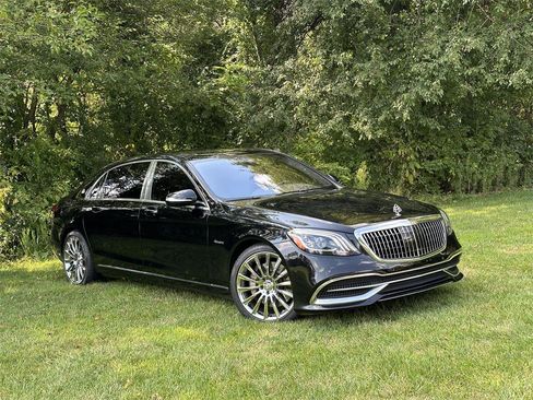 Used 2019 Mercedes-Benz Maybach S 560 4MATIC image 2