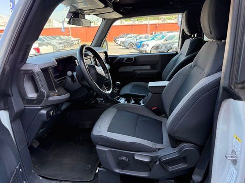 Used 2022 Ford Bronco Big Bend image 9