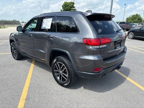 Used 2017 Jeep Grand Cherokee Trailhawk AWD/4WD image 15