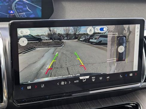 New 2025 Ford Expedition Platinum w/ Platinum Ultimate Package AWD/4WD image 23