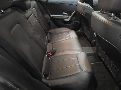 Used 2022 Mercedes-Benz CLA 250 4MATIC image 21