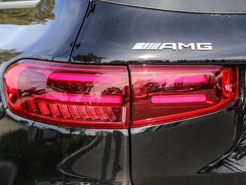 New 2025 Mercedes-Benz GLB 35 AMG 4MATIC image 8