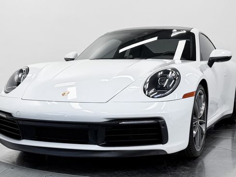 Used 2020 Porsche 911 Carrera 4S AWD/4WD image 5