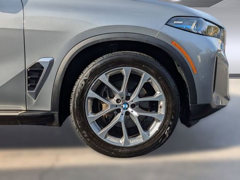 Used 2024 BMW X5 xDrive40i image 12