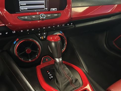 Used 2017 Chevrolet Camaro SS RWD image 16