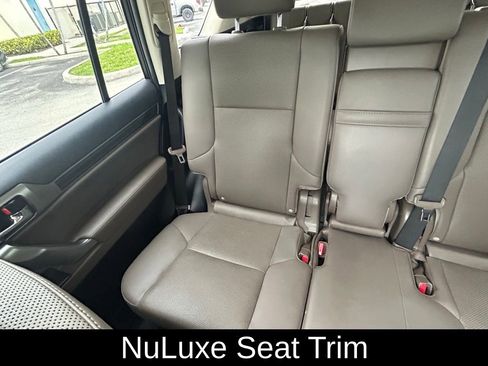 Used 2022 Lexus GX 460 Premium w/ Premium Package AWD/4WD image 12