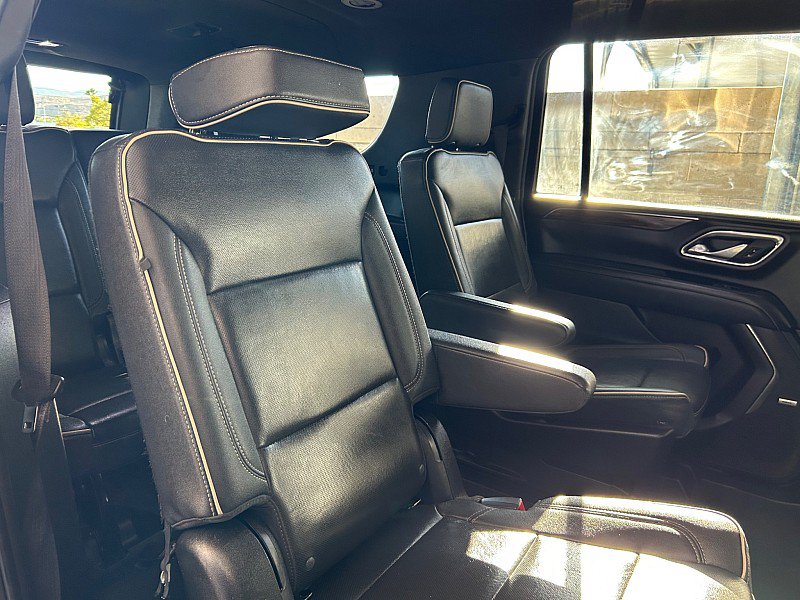 Used 2023 Chevrolet Suburban Premier RWD image 23