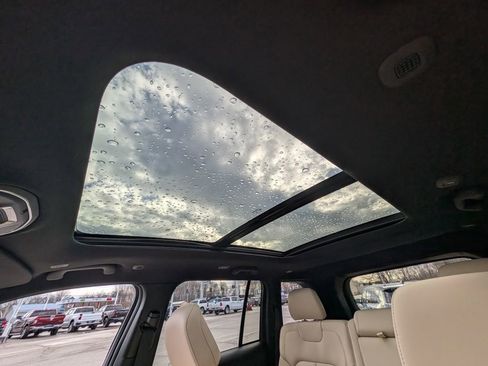 New 2026 Jeep Grand Cherokee Limited image 3