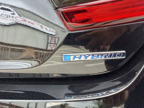 Used 2021 Honda Accord EX-L image 9