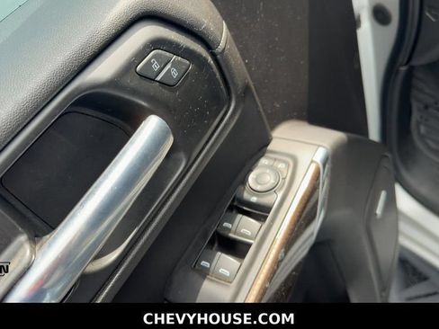 Used 2020 Chevrolet Silverado 1500 RST AWD/4WD image 63