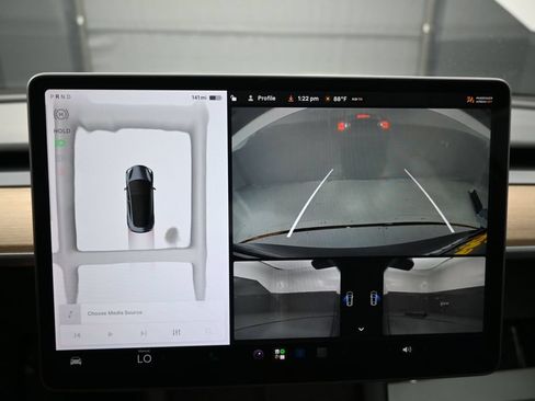Used 2023 Tesla Model 3 Standard Range RWD image 13