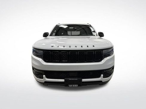 Used 2024 Jeep Wagoneer Series II image 12