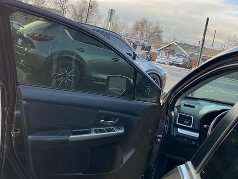 Used 2015 Subaru Crosstrek 2.0i Premium w/ Moonroof Package image 10