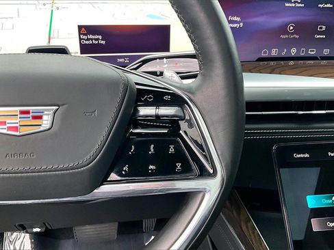 Certified 2025 Cadillac Escalade Sport Platinum w/ LPO, Floor Liner Package image 12