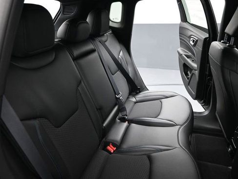 New 2026 Jeep Compass Latitude AWD/4WD image 22