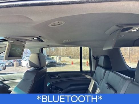 Used 2016 Chevrolet Suburban LT image 11