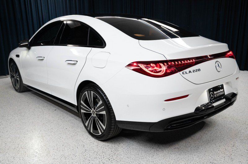 New 2027 Mercedes-Benz CLA 220 image 7