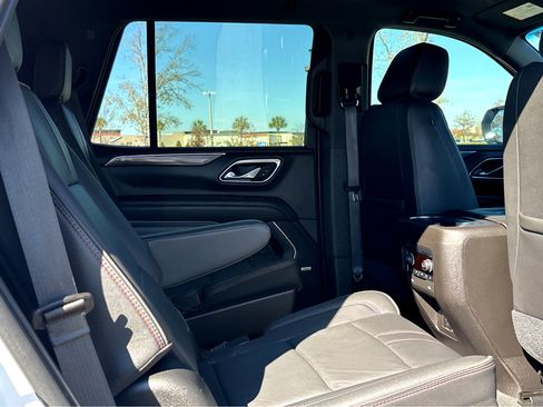 Used 2021 Chevrolet Tahoe RST w/ Luxury Package image 14