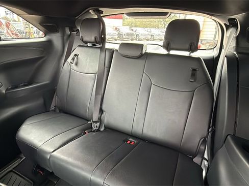 New 2026 Toyota Sienna Limited image 17
