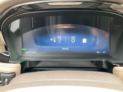 Used 2024 Lincoln Corsair Grand Touring w/ Equipment Group 301A image 21