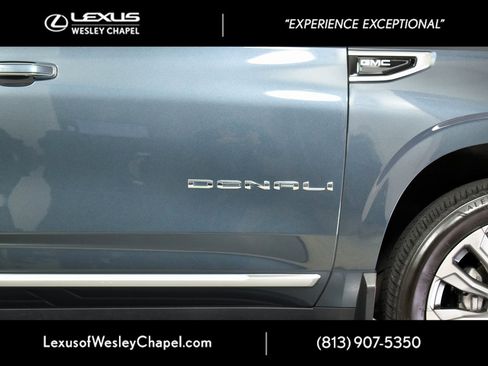 Used 2021 GMC Yukon Denali image 4