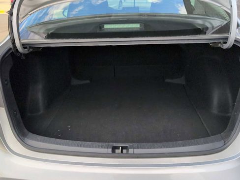 Used 2024 Toyota Corolla LE image 30