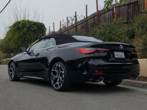 Used 2025 BMW 430i Convertible w/ Convenience Package image 28