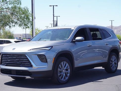 New 2026 Buick Enclave Preferred w/ Power Package image 4