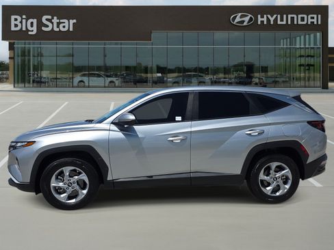 Used 2024 Hyundai Tucson SE FWD image 2