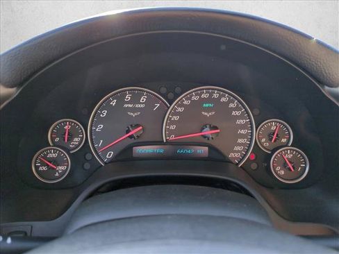 Used 2006 Chevrolet Corvette Convertible w/ Preferred Equipment Group image 11