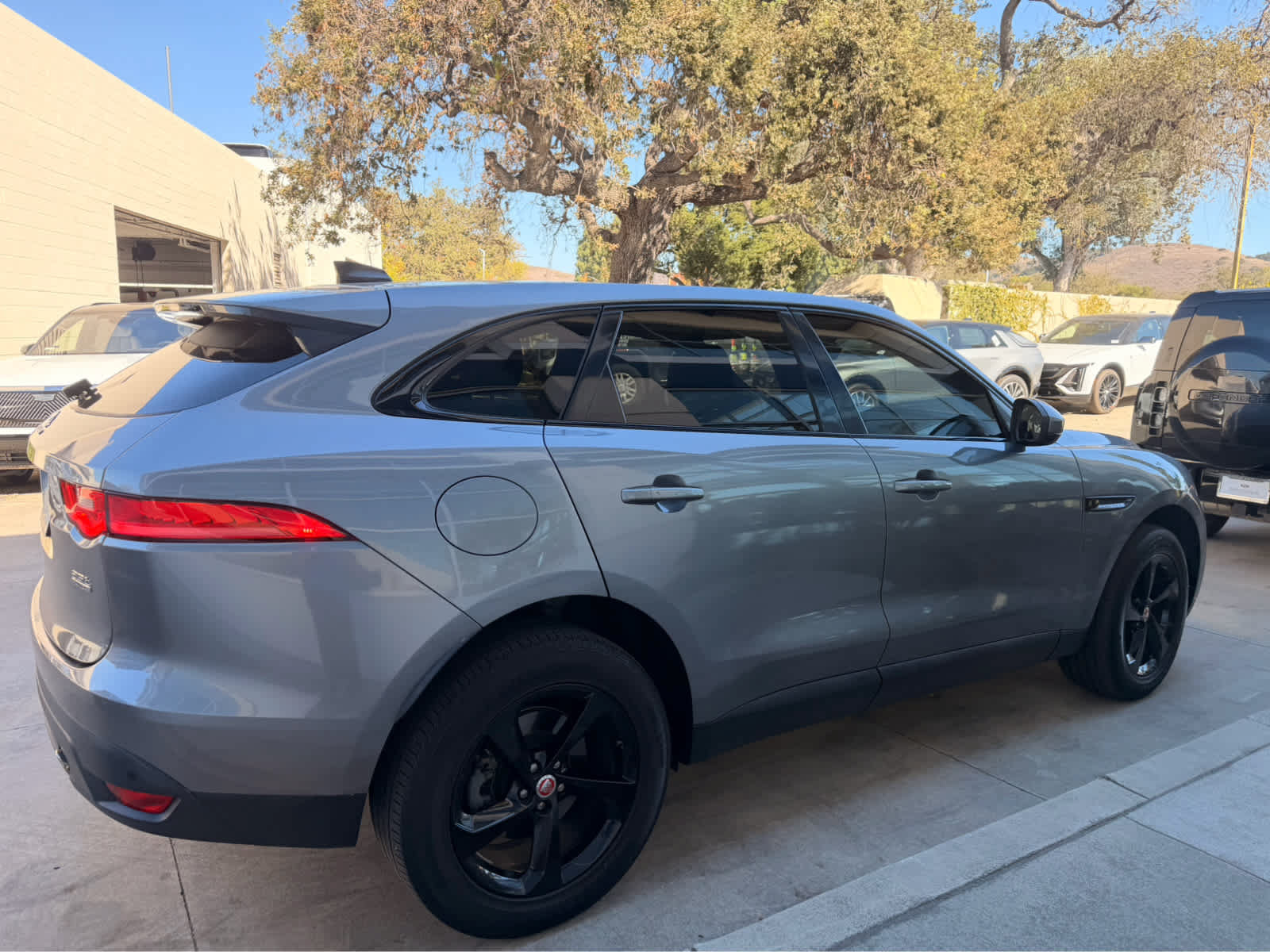 Used 2020 Jaguar F-PACE Premium AWD/4WD image 4