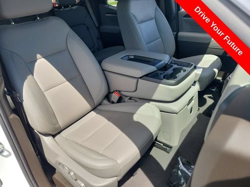 Used 2026 GMC Sierra 1500 SLT RWD image 22