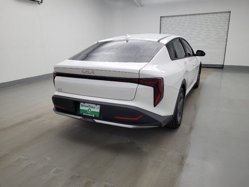 Used 2025 Kia K4 LXS image 7